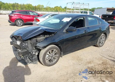 2023 Kia Forte Lx/Lxs z USA, uszkodzony, nr VIN 3KPF24AD4PE689720
